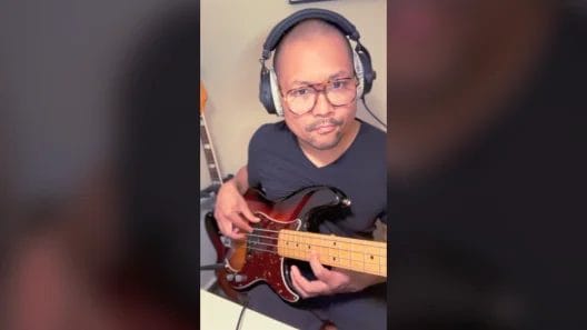 Posido Vega - Solo bass