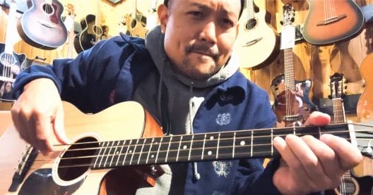 Posido Vega - Playing a Martin 000CJR-10E Acoustic-Electric Bass Guitar
