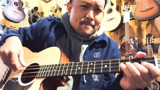 Posido Vega - Playing a Martin 000CJR-10E Acoustic-Electric Bass Guitar