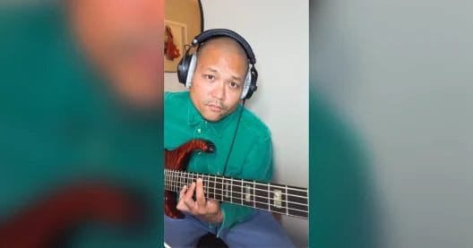 Posido Vega - Playing around with triads