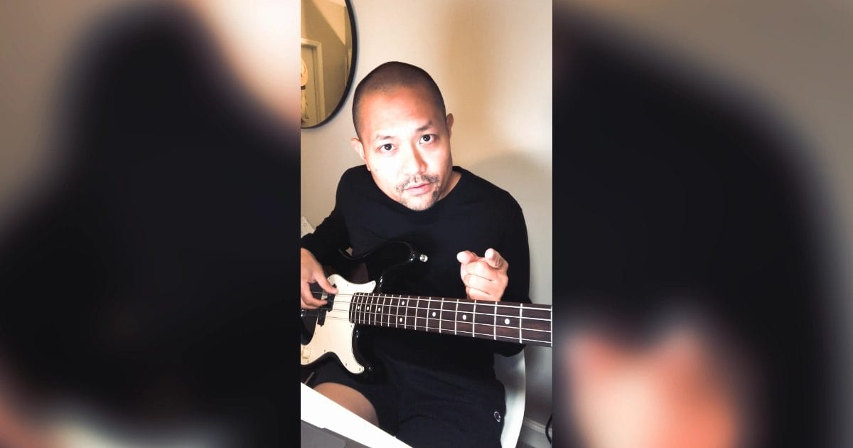 Posido Vega - Trying on flatwounds on my P-Bass